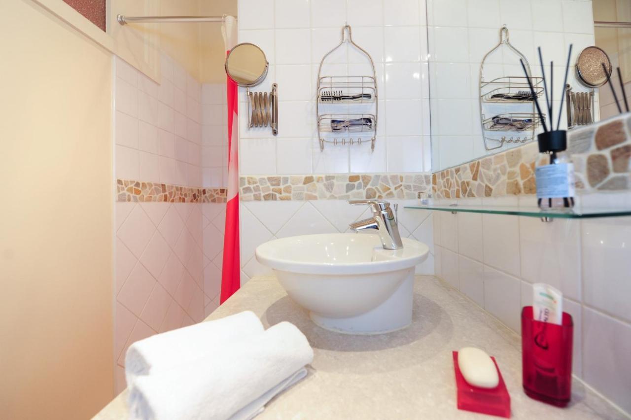 Mini Suite Miro Five Stars Holiday House Niza Exterior foto
